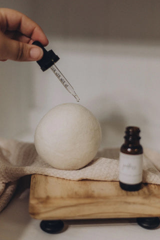 Dryer balls With 1/2oz Scent Refill